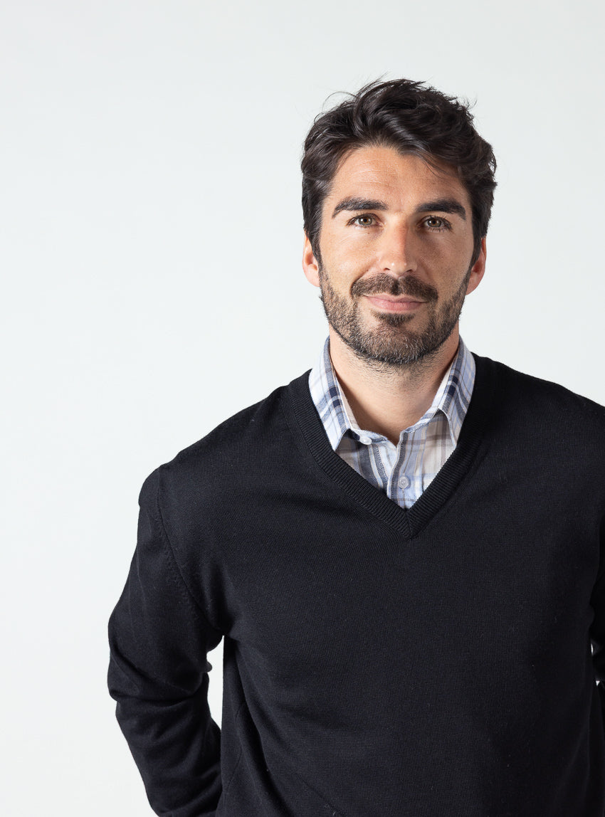 Coll Pull Pull mérinos Coll V noir Made in France| Maison Solfin