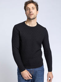 Pull homme noir en laine mérinos fine effet damier
