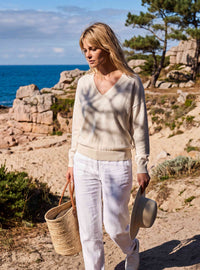 Pull col V laine mérinos blanc Aglaé