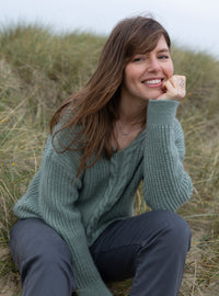 pull femme maille perlée vert sauge col V