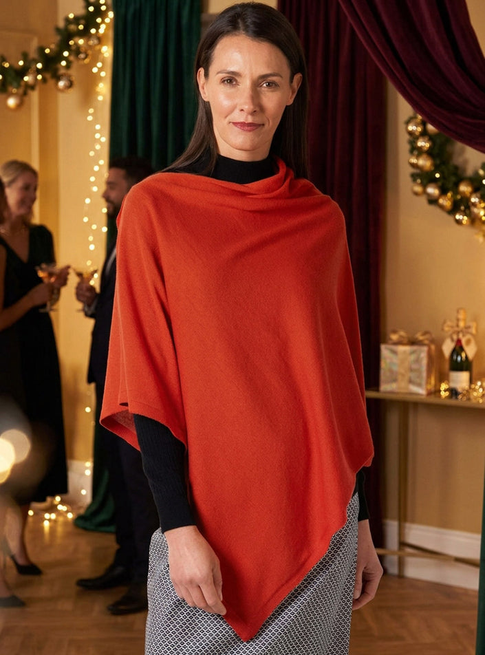 Poncho chaud femme coloris orange fruité en mérinos