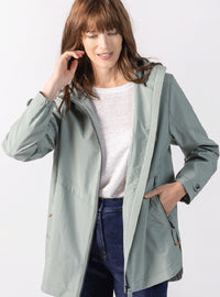 parka femme moderne et confortable