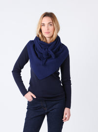 écharpe femme en laine mérinos bleu indigo