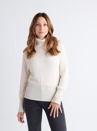 Pull femme cachemire blanc naturel – vue de face