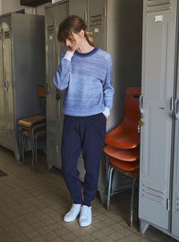 pull eugénie bleu pull maille relief style moderne