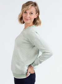 pull-femme-vert-amande-maille-coquille