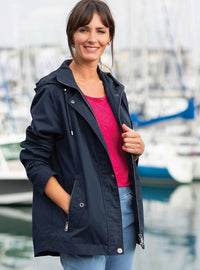 parka-femme-bleu-marine
